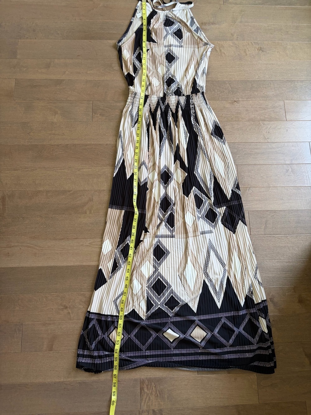 Donna Morgan Black and Cream Geometric Halter Maxi Dress - Picture 5 of 5